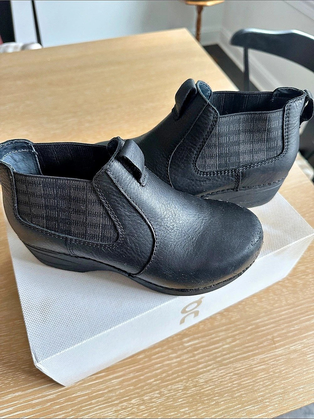 Dansko XP 2.0 Leather Ankle Boots EU 36